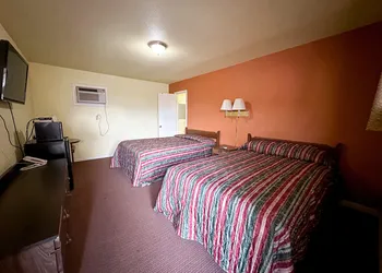 Dickens Country Stays hotel thumbnail 6