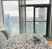 iHost Suites Downtown Toronto hotel detail image 5