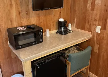 Sportsmen Motel hotel thumbnail 5