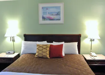 Travelodge by Wyndham Red Bluff South of Redding hotel thumbnail 5