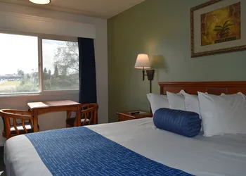 Travelodge by Wyndham Red Bluff South of Redding hotel thumbnail 8