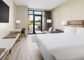AC Hotel by Marriott Naples 5th Avenue hotel thumbnail 7