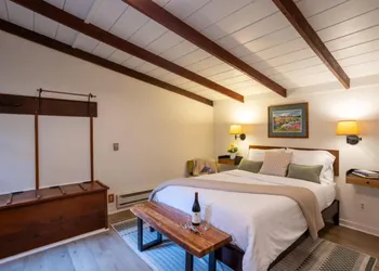 Anderson Valley Inn hotel thumbnail 3