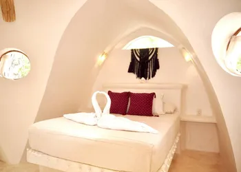 Room-unique Jungle Dome Kaa hotel thumbnail 2