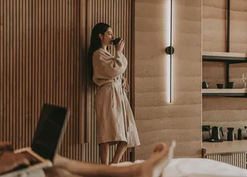 MIRA Earth Studios hotel thumbnail 4