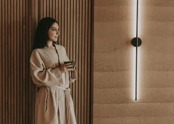 MIRA Earth Studios hotel thumbnail 5