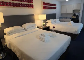 Illini Inn & Suites Hotel - Rantoul/Gifford/Champaign/Urbana hotel thumbnail 7