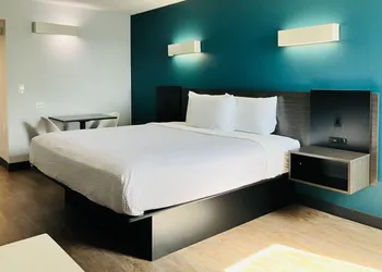 Studio 6 Carson, CA hotel thumbnail 5