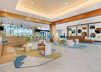 Cambria Hotel Burbank Airport hotel thumbnail 2