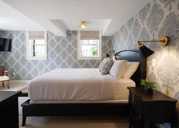 The Davenport Inn hotel thumbnail 5