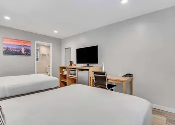 Sather Berkeley, SureStay Collection by Best Western hotel thumbnail 8
