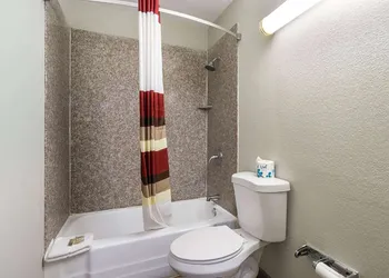 Baymont by Wyndham Socorro hotel thumbnail 7