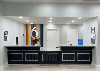 Motel 6 West Columbia, SC - Airport hotel thumbnail 3