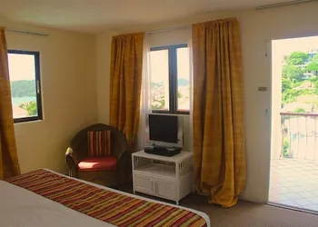 Bunker Hill Hotel hotel thumbnail 3