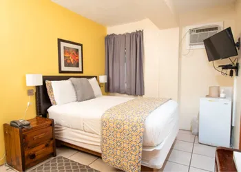 Bunker Hill Hotel hotel thumbnail 7