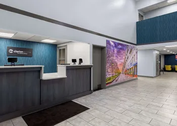 Clarion Pointe Hinesville near Fort Stewart hotel thumbnail 2