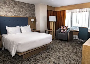 DoubleTree by Hilton Poughkeepsie Convention Center hotel thumbnail 3