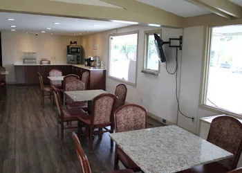 Executive Inn & Suites hotel thumbnail 2