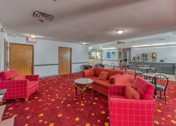 American Inn and Suites Dundee hotel thumbnail 4