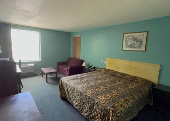 Economy Inn of Greenville, NC hotel thumbnail 6