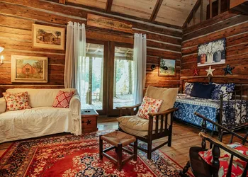 The Bird & Butterfly Inn hotel thumbnail 5