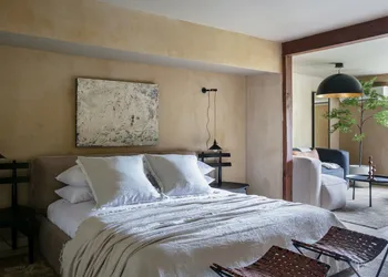AWOL Stowe hotel thumbnail 7