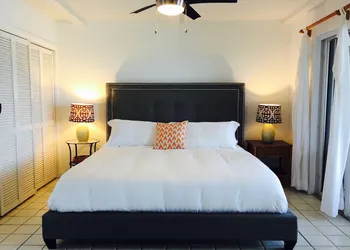 Bay View Condo hotel thumbnail 2