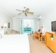522 Ocean Suite hotel detail image 3