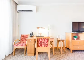 522 Ocean Suite hotel thumbnail 7
