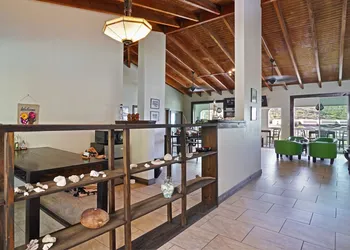Two Sandals – A Boutique Hotel hotel thumbnail 2