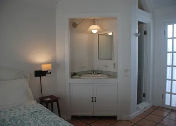 At Home in the Tropics hotel thumbnail 5