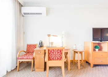 825 SEA & SUN Suite hotel thumbnail 5