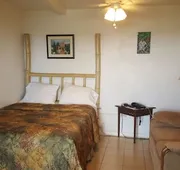 Sunset Gardens Guesthouse hotel detail image 7