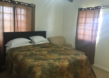 Sunset Gardens Guesthouse hotel thumbnail 2