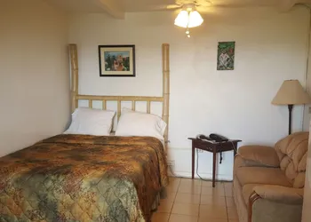 Sunset Gardens Guesthouse hotel thumbnail 7