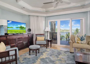 Ritz Carlton Club 3br Residence hotel thumbnail 6