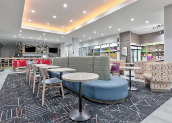 Home2 Suites by Hilton Paris hotel thumbnail 4