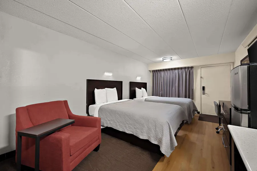Suburban Studios Peoria hotel detail image 6