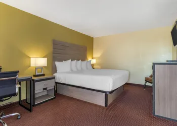SureStay by Best Western Chambers Petrified Forest hotel thumbnail 4