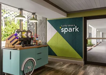 Spark by Hilton Sarasota Siesta Key Gateway hotel thumbnail 2