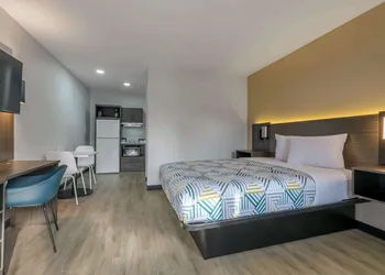 Studio 6 Columbus, GA – Columbus Airport hotel thumbnail 6