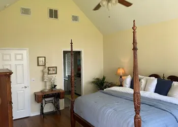 Wiley House Bed and Breakfast hotel thumbnail 3