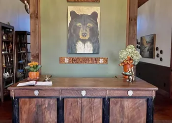 The Dogwood Inn hotel thumbnail 2