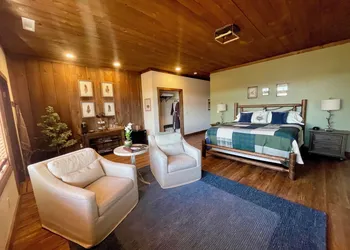 The Dogwood Inn hotel thumbnail 4