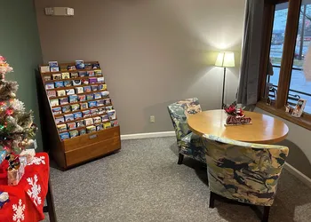 Valley Inn and Suites hotel thumbnail 2