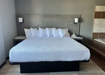 Days Inn & Suites by Wyndham Summerside hotel thumbnail 8