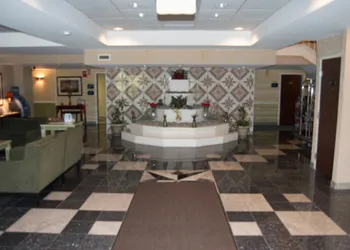 Aderi Hotel Niantic hotel thumbnail 2