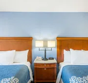 Aderi Hotel Niantic hotel detail image 7