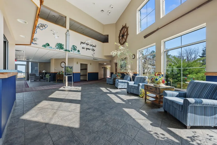 Bayshore Resort at Put-in-Bay hotel detail image 2
