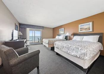 Bayshore Resort at Put-in-Bay hotel thumbnail 6